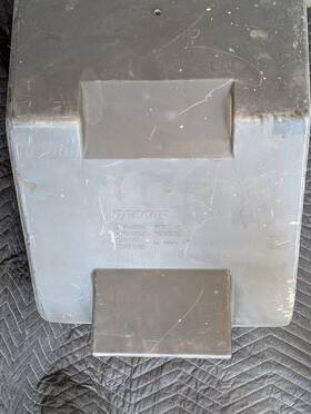 M86-6094 Paccar M86-6356 New Nos Genuine Def Tank For Kenworth T680