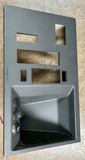 U64-6031 Paccar Peterbilt Panel In Stock Ready To Ship