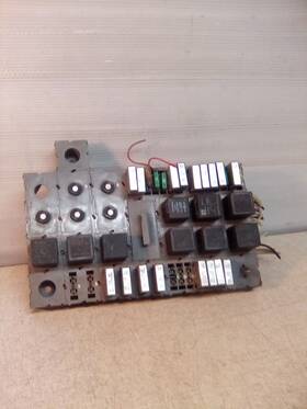 16-08362 Peterbilt Fuse Box
