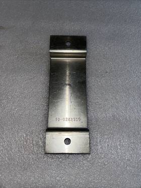 18-02829 Peterbilt A/c Dryer Mount Bracket