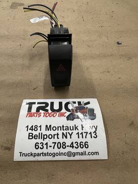 Peterbilt P27-1250-026-01 Warning Hazard Switch Used -