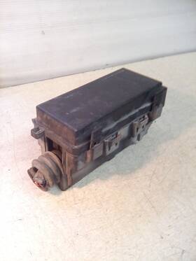 P53-1139-014 Peterbilt Fuse/relay Block