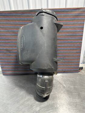 P538003 Peterbilt 386 Air Cleaner Housing Used
