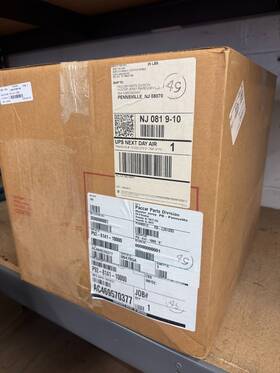 Peterbilt P92-8141-10000 Paccar Main Cab Conv. Wiring Harness Fuse/relay Panel Fuse Box