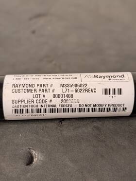 Peterbilt Pl71-6022 Single Oem Paccar L71-6022 Rh Hood Strut 579