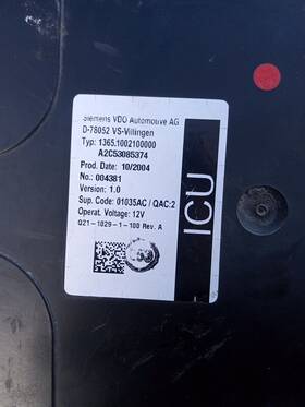 Q21-1029-1-100 Peterbilt Paccar Cab Control Module /icu. Part #