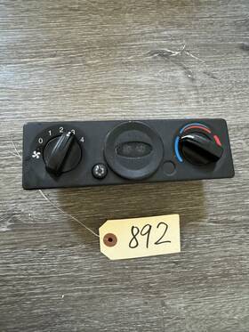 Q21-6009 Peterbilt Sleeper Hvac Control - P/n