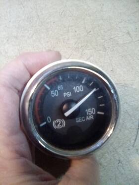 Q43-6002-102c Peterbilt Air Pressure Gauge