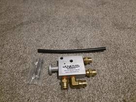 Saf Holland 90560012 Trailer Brake Control Valve Part Number New
