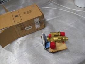 66-5952 Thermo King Genuine Oem Thermostatic Expansion Valve 66-5952 Thermo King Genuine Oem Thermostatic Expansion Valve