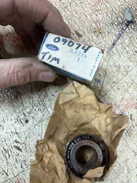 B1216 Timken 09074 Bearing Ford