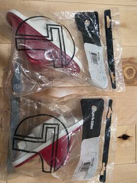Truck-lite 60215r3 Truck-lite 60215r Red Horizontal Mount Marker Clearance Light 6x2 Inch Lot Of 2