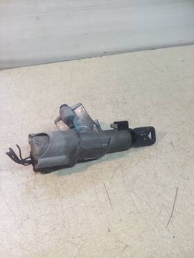 106343 Volvo Vnl Ignition Lock With Key