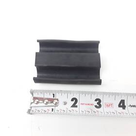 Volvo 20414638 Coolant Pipe Clamp Sleeve Fits And Mack Heavy Duty Trucks Series