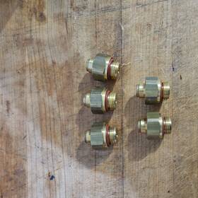 Volvo 20566175 Oem Multi Purpose Fitting For - 5 Pack