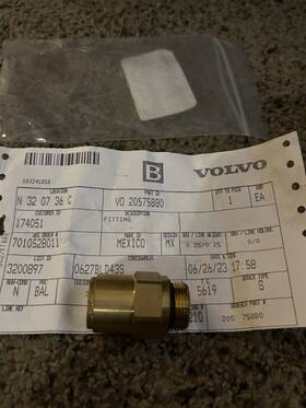 20575880 Volvo Oem Volvo/mack Brass Air Fitting 20575880 Volvo Oem Volvo/mack Brass Air Fitting
