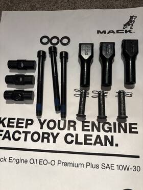 23672791 Volvo Oem Mack/volvo Fuel Tank Strap Hardware Set Of 3 P/n 23672791 Volvo Oem Mack/volvo Fuel Tank Strap Hardware Set Of 3 P/n