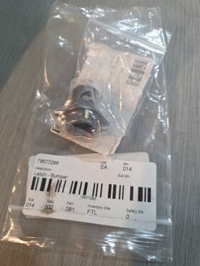 78677266 Volvo Oem Latch For