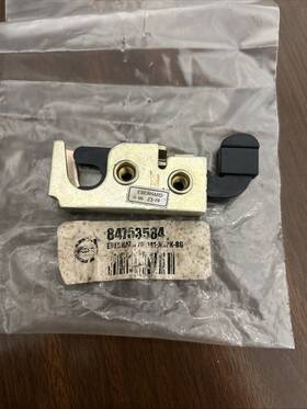 Volvo 84753584 Genuine Truck Door Latch Part#84753584 New Oem Free Shipping