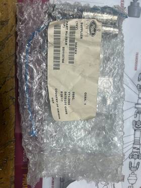 Volvo 85115784 7th Injector Install Kit Volvo/mack Oem Pn-