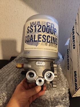 4324210337 Wabco Air Brake Dryer For