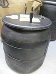 C81-1013 Genuine Paccar Air Spring Oem -firestone W01-687-5470. Fixed Price $340.00.