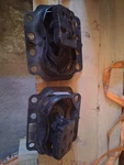 Paccar Mx 13 Epa 17 Engine Mounts. Fixed Price $500.00.