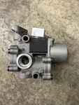 Wabco 4721950780 Abs Solenoid Modulator Valve-right Rear. Fixed Price $145.00.